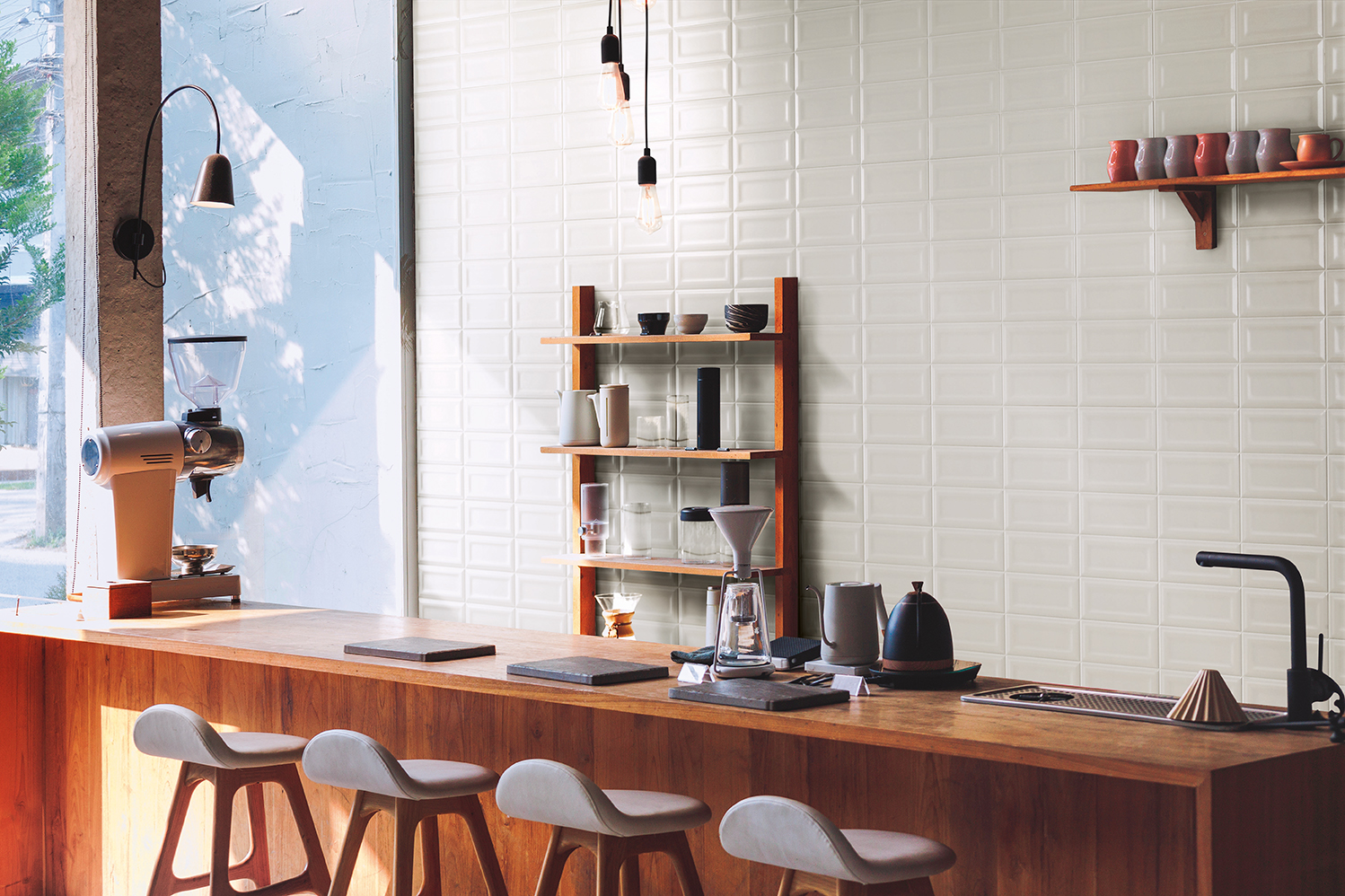 Cafe,Interior,Layout,In,A,Loft,Style,In,Dark,Colors