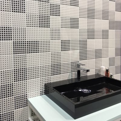 Cerâmicas em preto e branco para casa de banho - Dot da Recer