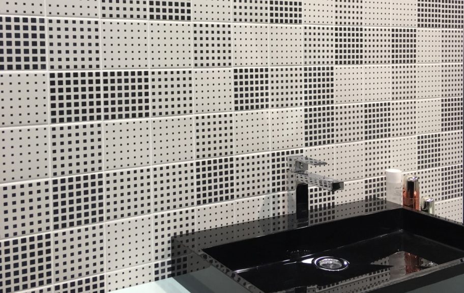Cerâmicas em preto e branco para casa de banho - Dot da Recer