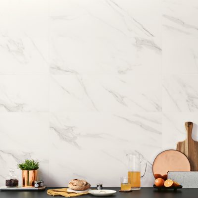 Cerâmica com efeito de mármore Calacatta para cozinha sofisticada - Mastery da Recer
