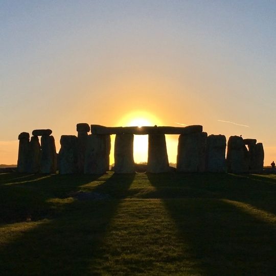 concept-born-stone-2