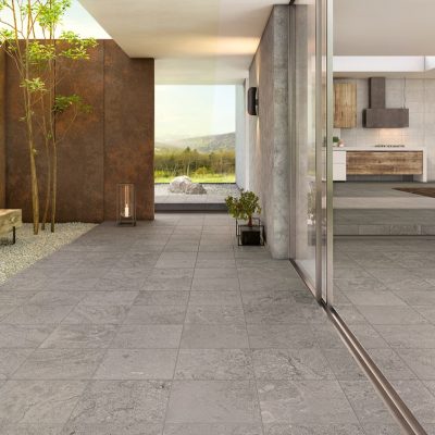 Cerâmica com efeito de pedra sedimentada para interiores e exteriores - Palazzo Light Grey da Recer