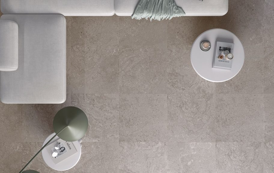 Cerâmica com efeito de pedra sedimentada para salas urbanas - Palazzo Light Grey da Recer