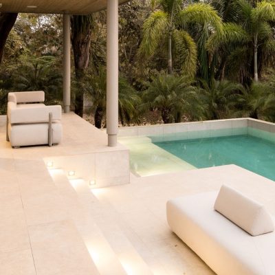 ceramica-born-stone-grey-piscina-exterior-luxuosa-costa-rica-recer