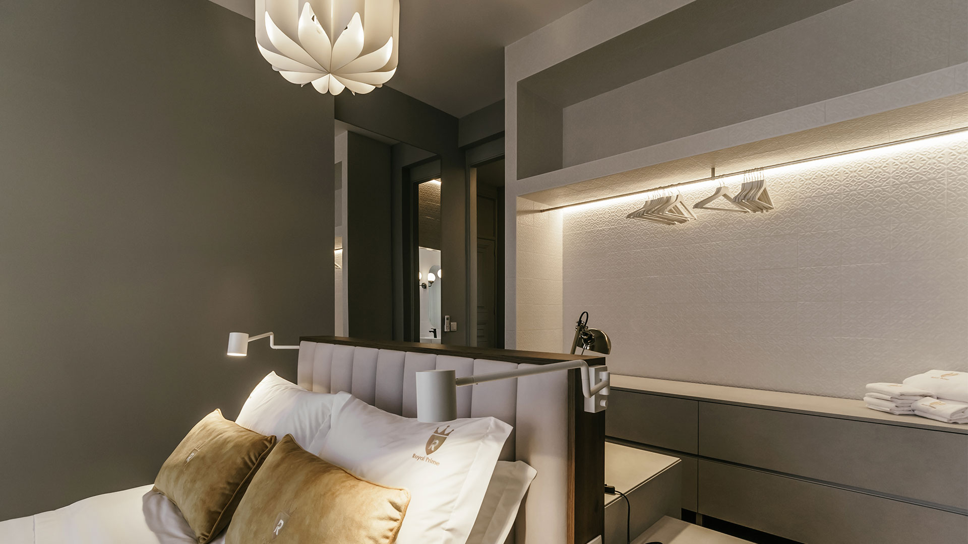 azulejo-triplex-armário-embutido-hotel-royal-collection-recer