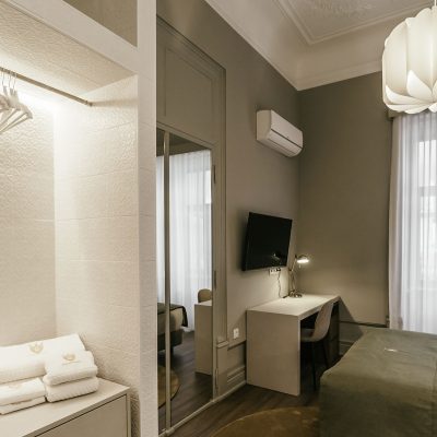 azulejos-relevo-triplex-armario-embutido-hotel-royal-collection-recer