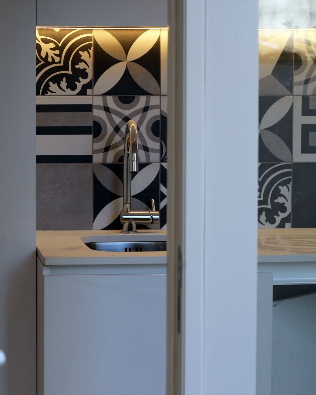 recer_villa_garden_prerecer_BeOporto_Meireles_arquitetos_twenties_revival_3stige_residence_pukka_obra_santos_e_filhos_3 (3)